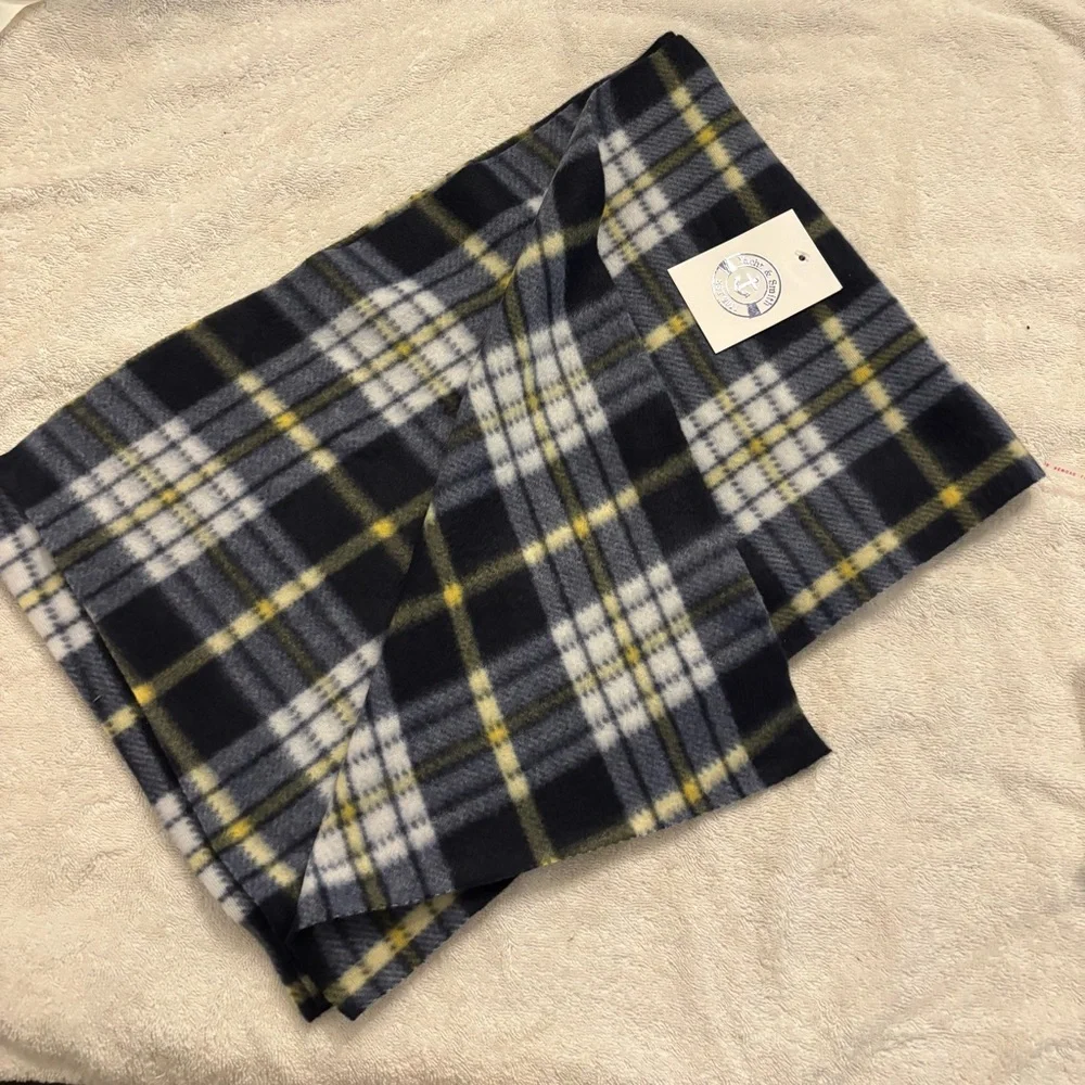 Unisex Plaid Cozy Warm Sift Water Resistant Scarf One Size